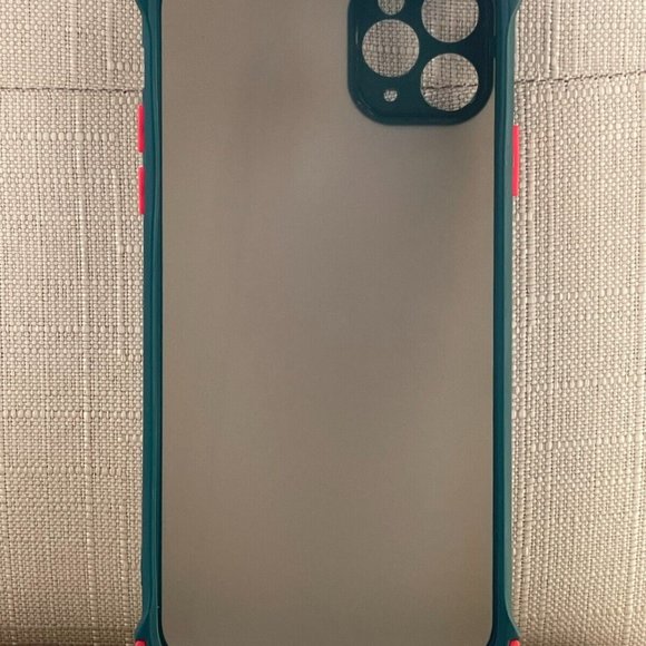 Phone Case for iPhone 11 pro Max Blue Plastic Fitted Back Case Unbranded New - Picture 2 of 9